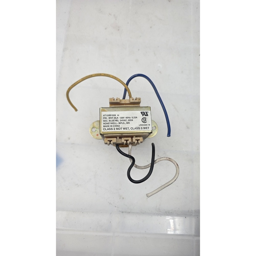 Honeywell AT120B1028 Foot Mounted 120 VAC Transformer